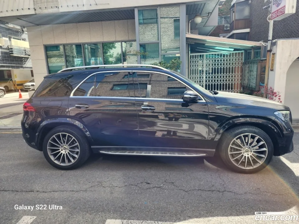 Mercedes-Benz GLE-Class GLE450 4MATIC 2024 — миниатюра 2