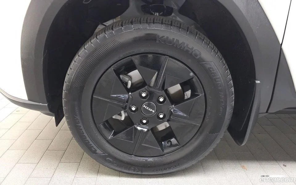 KG Mobility Musso EV AWD 2025 — миниатюра 5