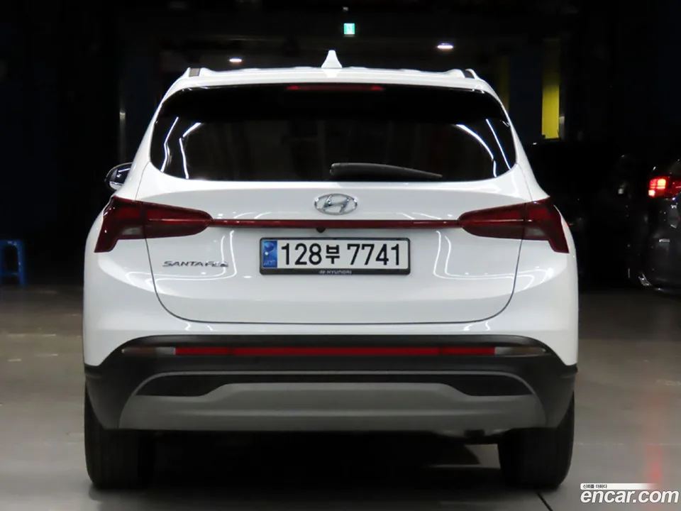 Hyundai SantaFe HEV 1.6 2WD 2023 — миниатюра 4