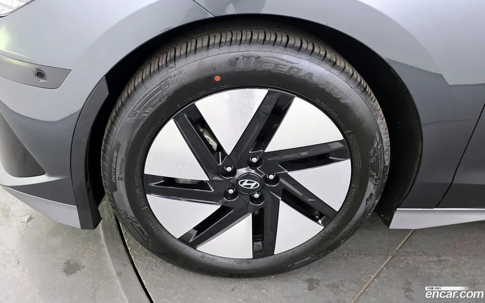 Hyundai Ioniq 6 2022 — миниатюра 5