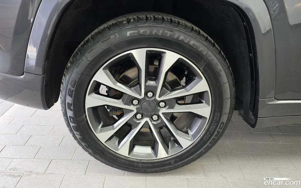 Jeep Grand Cherokee 3.6 2022 — миниатюра 5