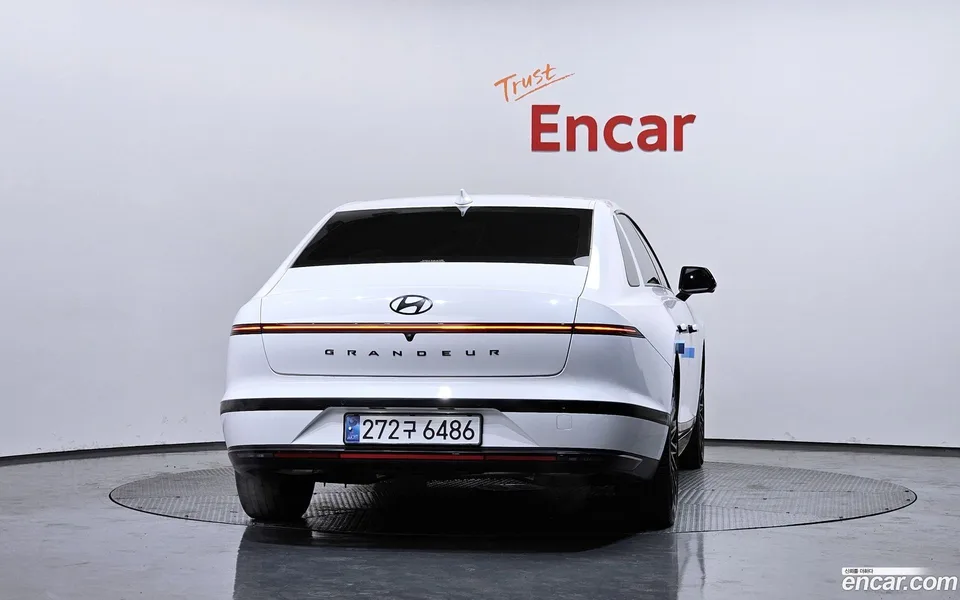Hyundai Grandeur 3.5 4WD 2024 — миниатюра 4