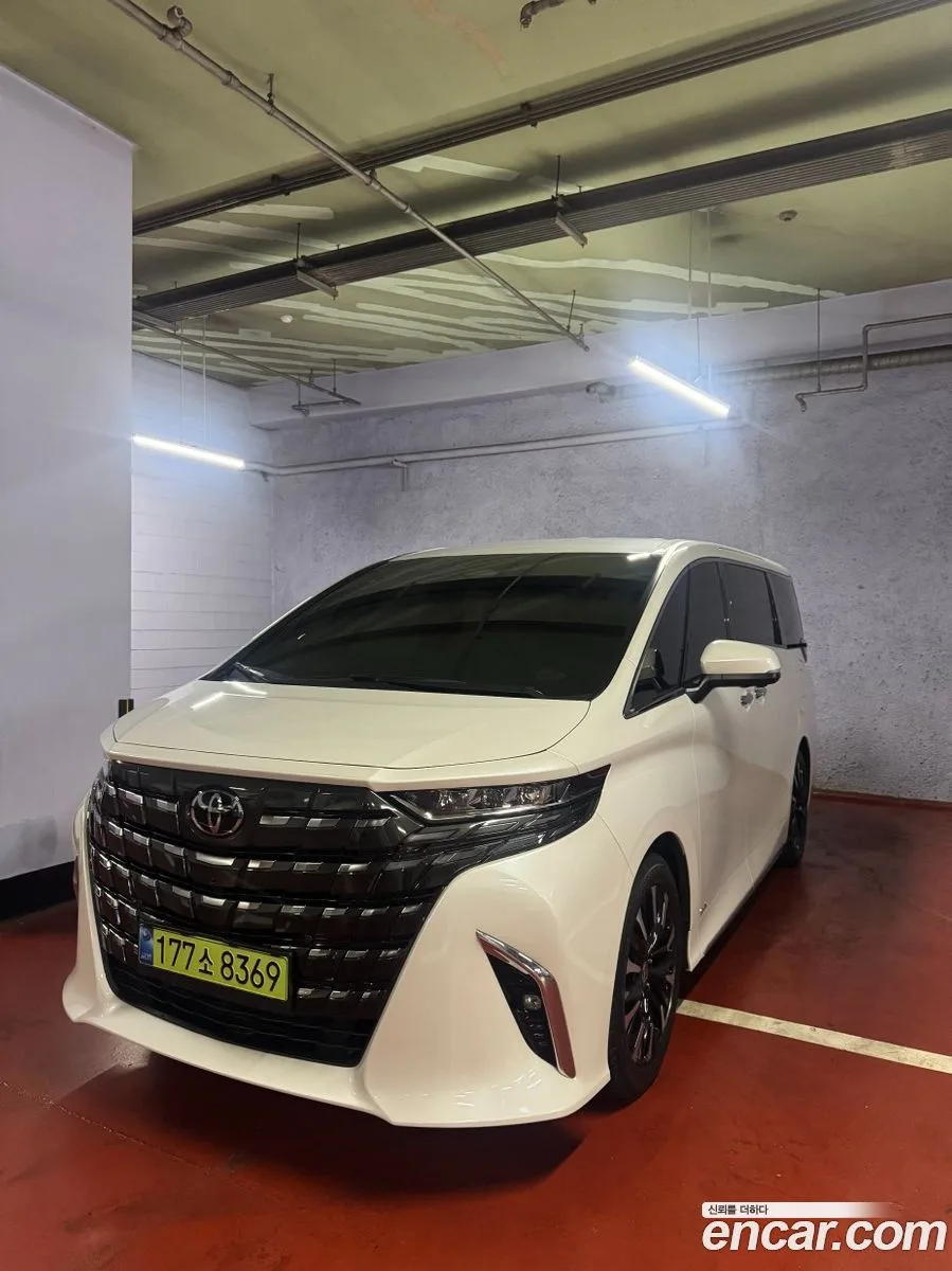 Toyota Alphard 2.5 HEV AWD 2025 — миниатюра 2