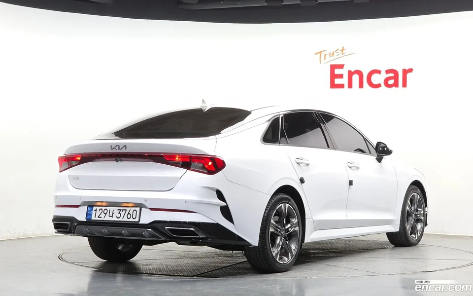 Kia K5 1.6 2022 — миниатюра 2