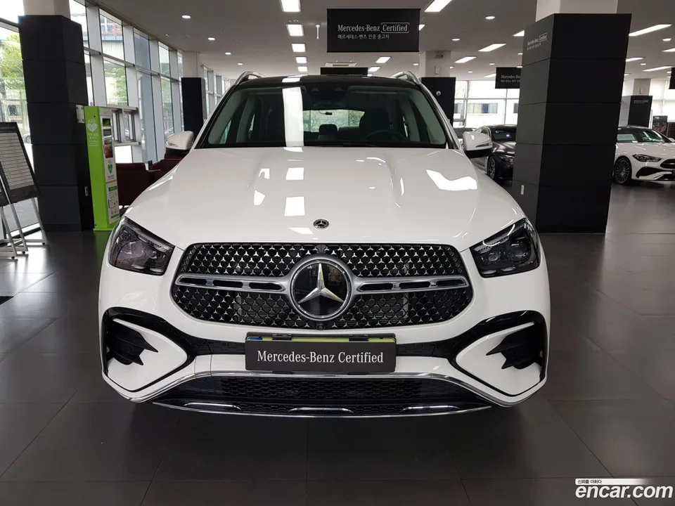 Mercedes-Benz GLE-Class GLE450 4MATIC 2025 — миниатюра 3