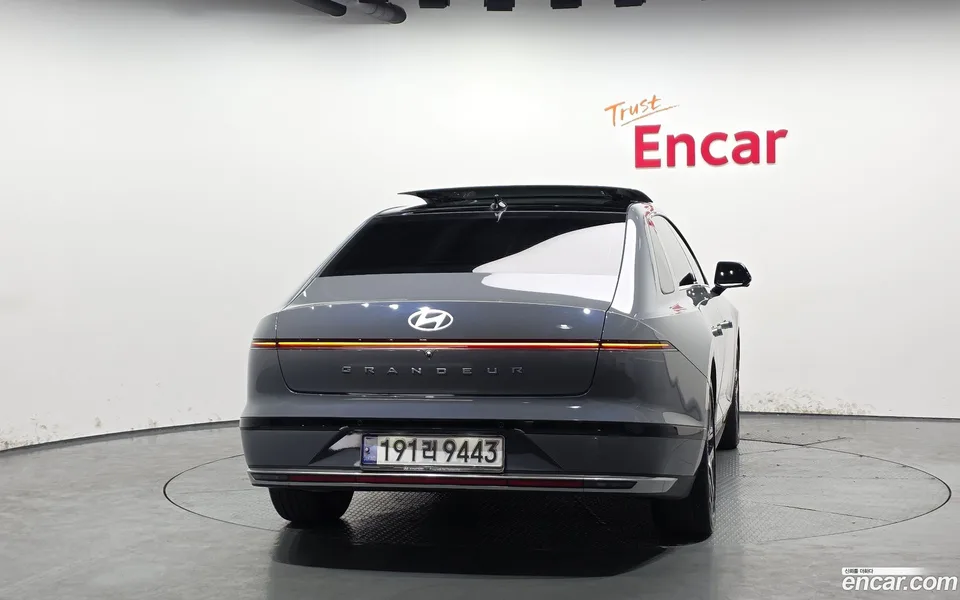 Hyundai Grandeur Hybrid 2023 — миниатюра 4