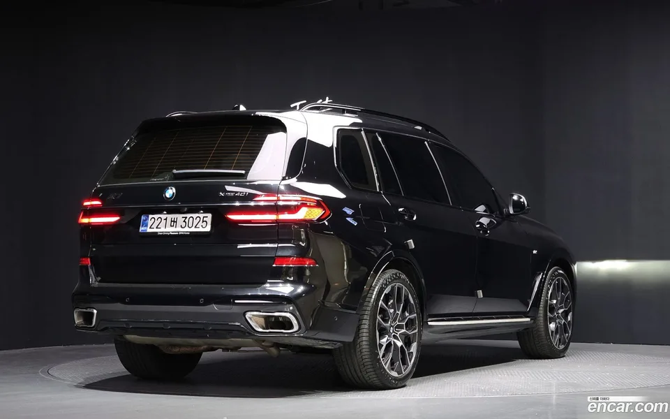 BMW X7 xDrive 40i M 6 2025 — миниатюра 2