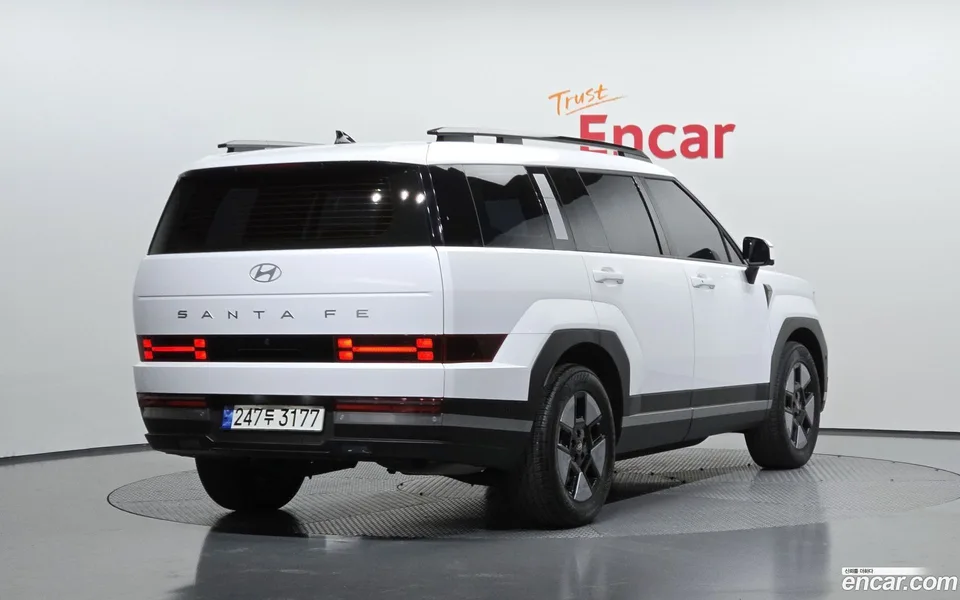 Hyundai SantaFe HEV 1.6 2WD 2023 — миниатюра 2