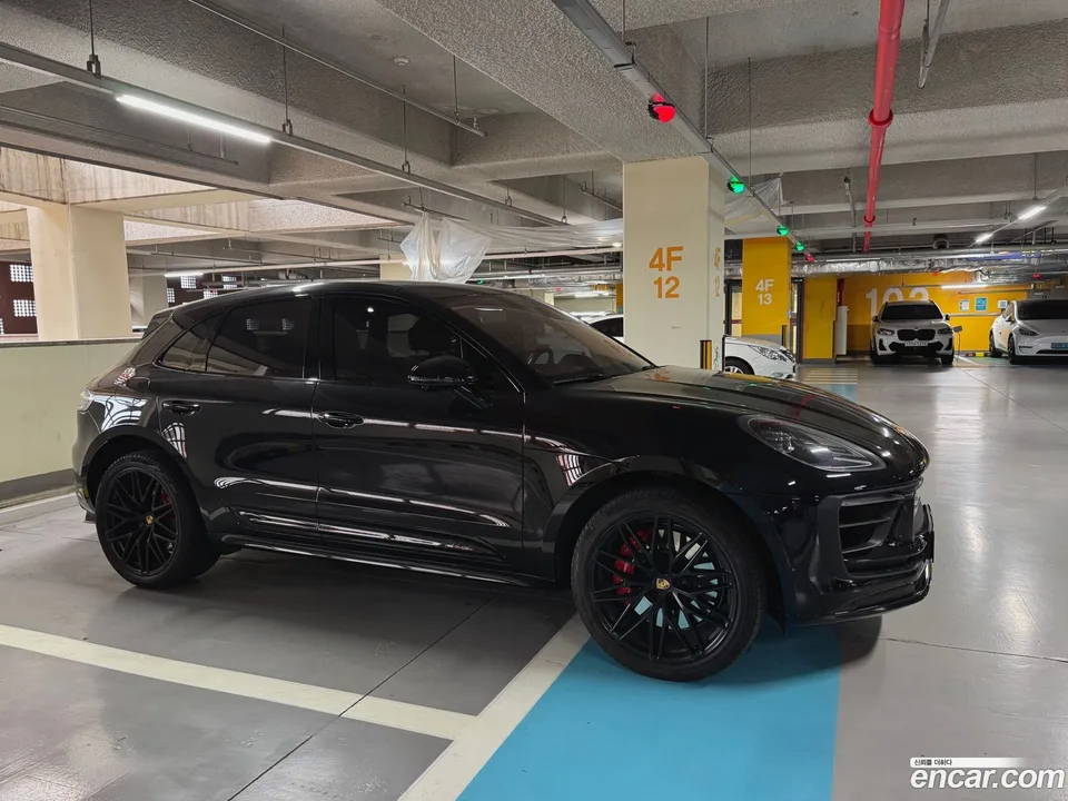Porsche Macan 2.9 GTS 2022 — миниатюра 2