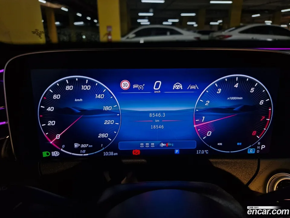 Mercedes-Benz E-Class E200 2024 — миниатюра 3