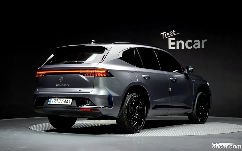 Renault Samsung Grand Koleos 1.5 E-TECH 2WD 2024 — миниатюра 2