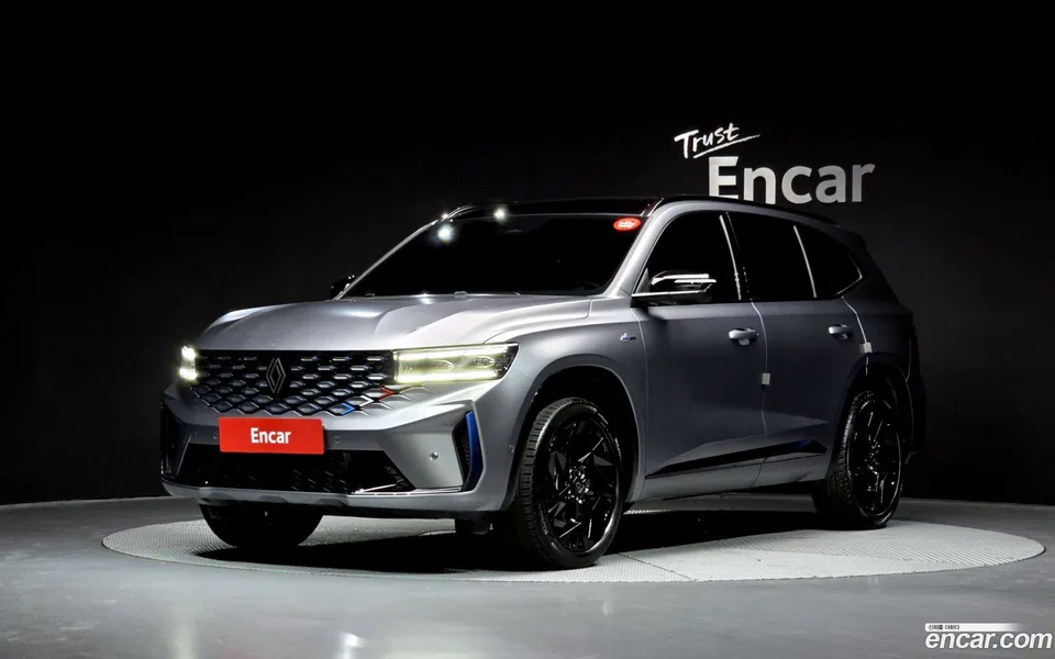 Renault Samsung Grand Koleos 1.5 E-TECH 2WD 2024 — фото 1, купить с доставкой в Москву
