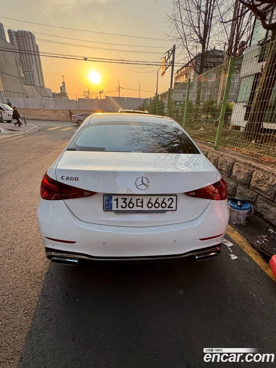 Mercedes-Benz C-Class C200 AMG Line 2025 — миниатюра 2