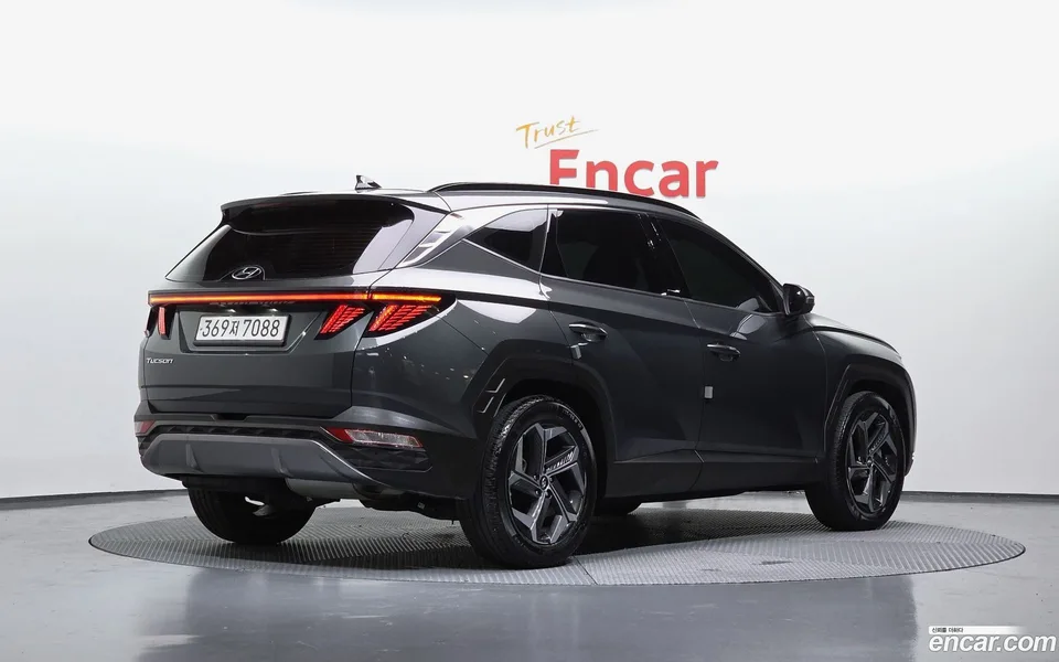 Hyundai Tucson 2.0 2WD 2022 — миниатюра 2