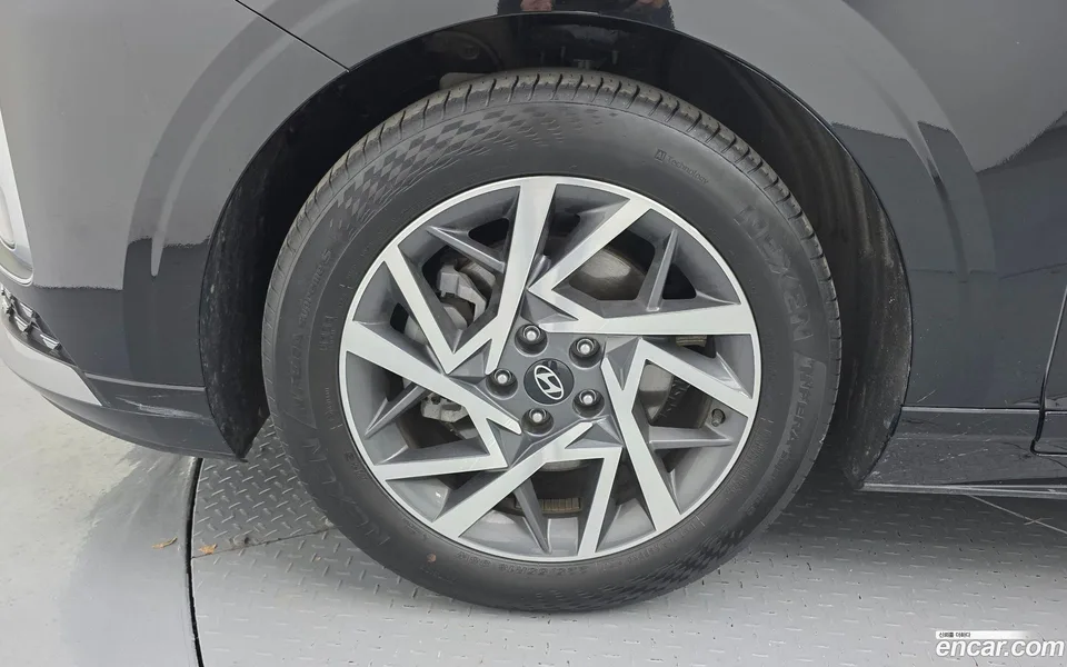 Hyundai Grandeur 2.5 2WD 2024 — миниатюра 5