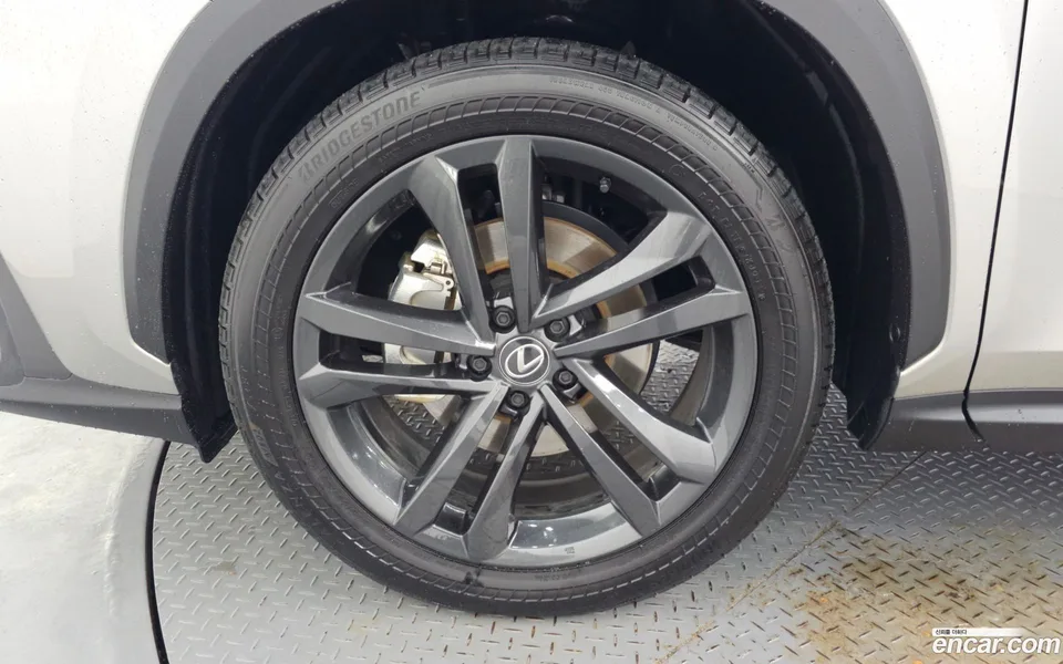 Lexus NX 350h 2023 — миниатюра 5