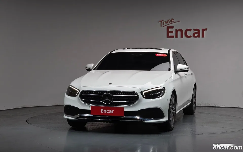 Mercedes-Benz E-Class E250 2022 — миниатюра 3
