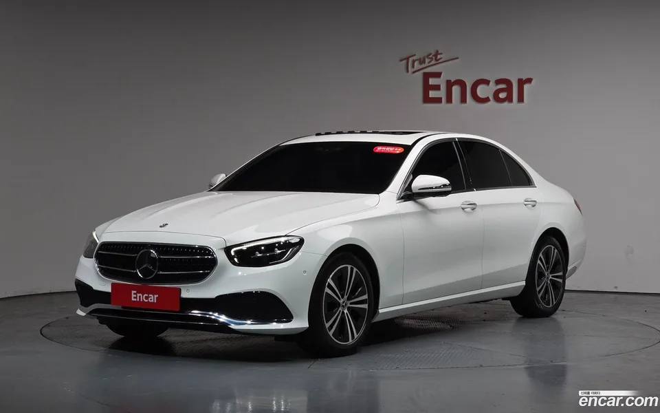 Mercedes-Benz E-Class E250 2022 — фото 1, купить с доставкой в Москву