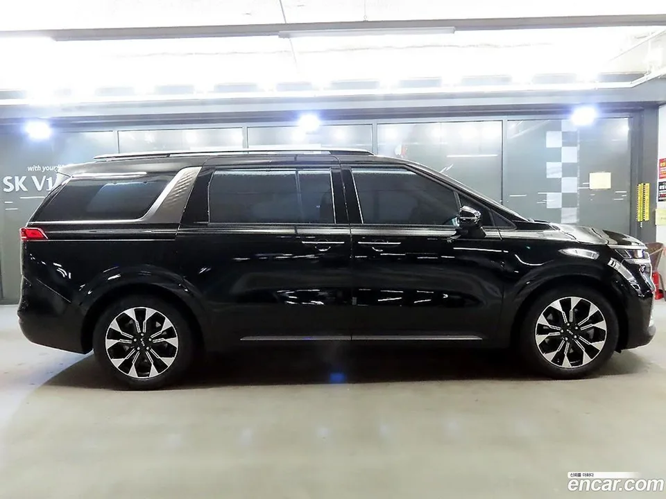 Kia Carnival 9 2022 — миниатюра 3