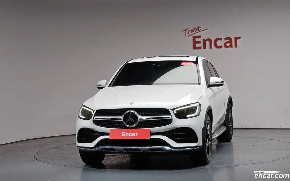 Mercedes-Benz GLC-Class GLC300 4MATIC 2023 — миниатюра 3