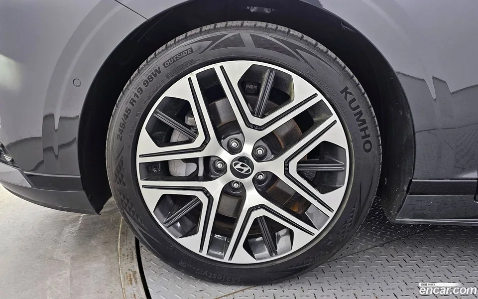 Hyundai Grandeur 3.5 2WD 2023 — миниатюра 5