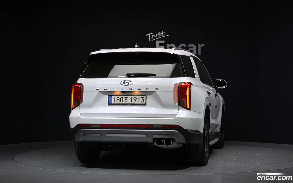 Hyundai Palisade 2.2 2WD 2023 — миниатюра 4