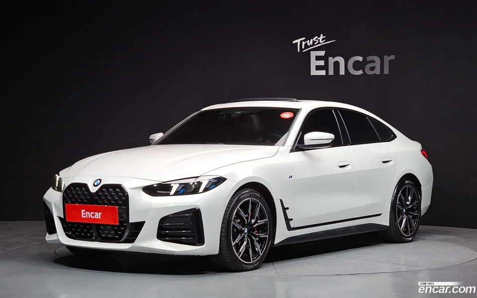 BMW 4 Series 420i M 2025 — фото 1, купить с доставкой в Москву
