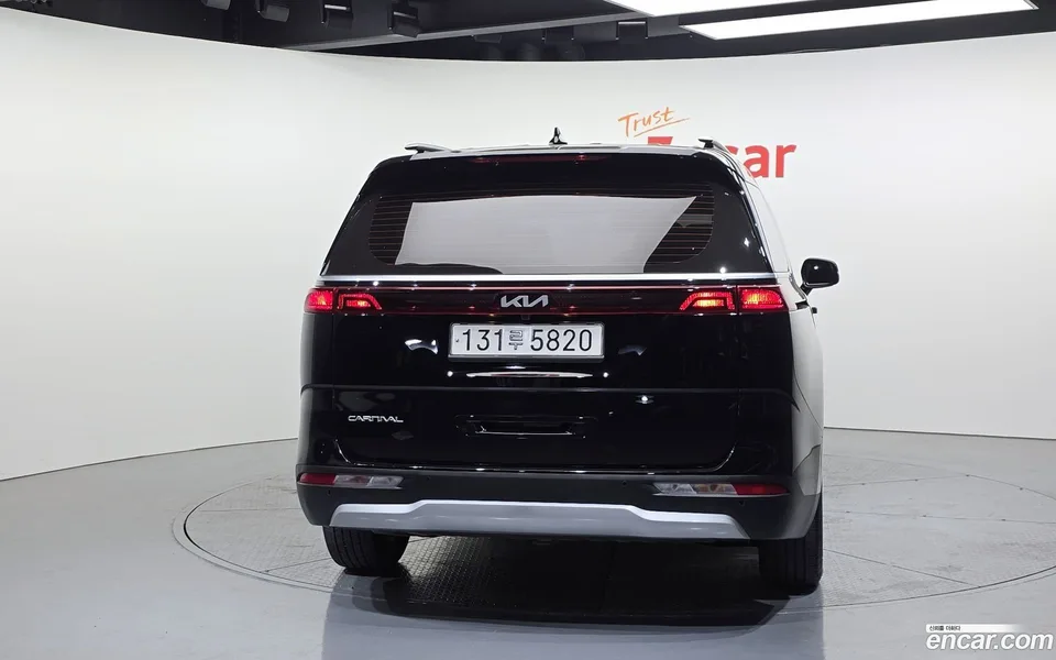 Kia Carnival 9 2023 — миниатюра 4