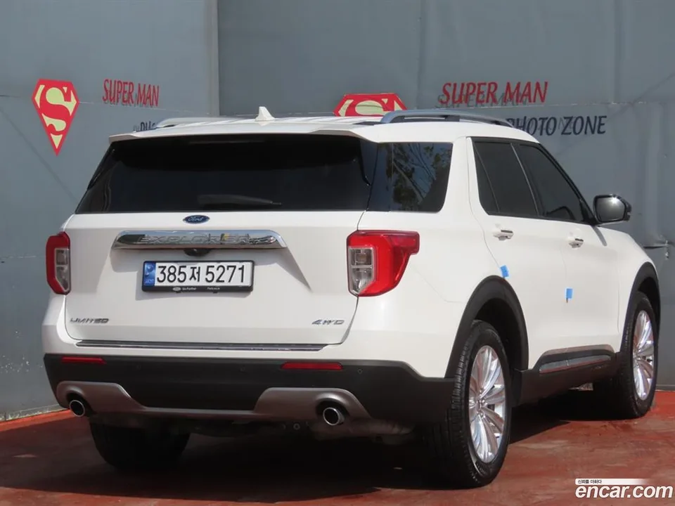 Ford Explorer 2.3 4WD 2023 — миниатюра 2