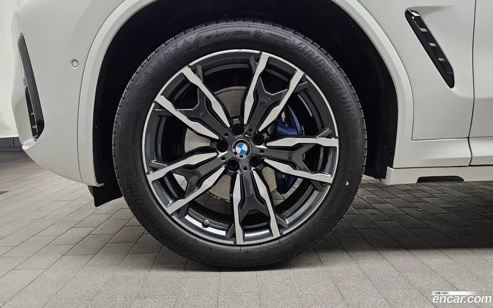 BMW X4 xDrive20d M 2025 — миниатюра 5