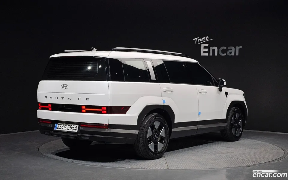 Hyundai Santa Fe HEV 1.6 2WD 2023 — миниатюра 2