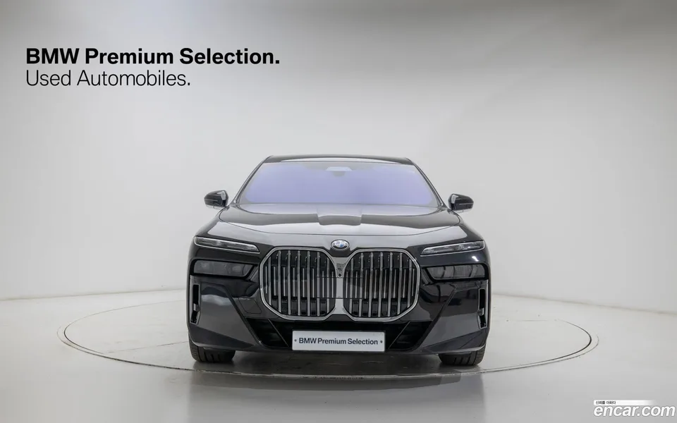 BMW 7 Series 740d xDrive M 2025 — миниатюра 3