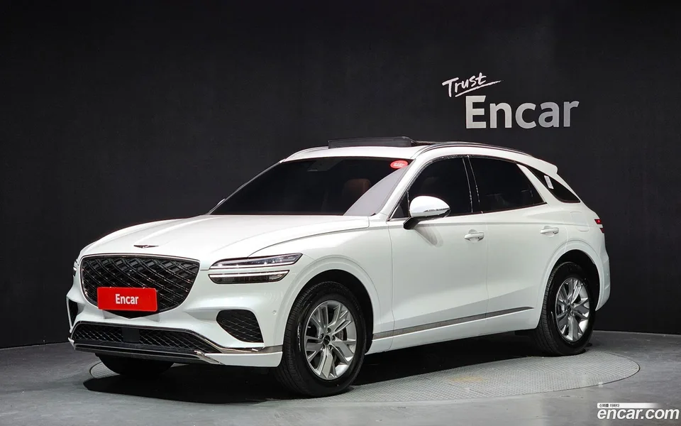 Genesis GV70 2.5T 2WD 2024 — фото 1, купить с доставкой в Москву
