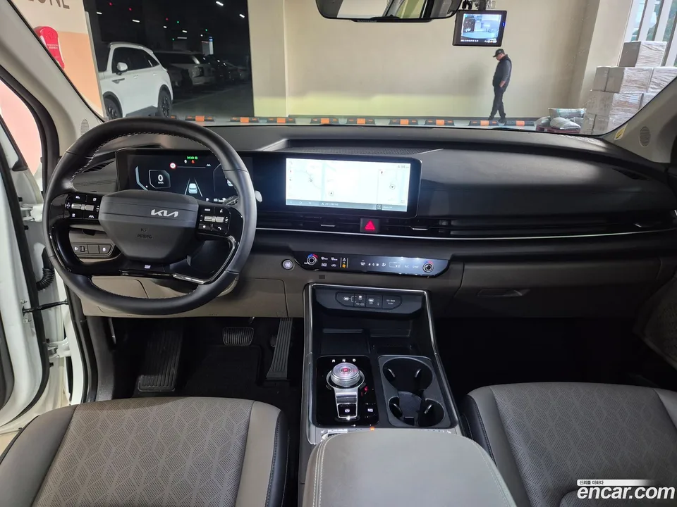 Kia Carnival HEV 9 2024 — миниатюра 5