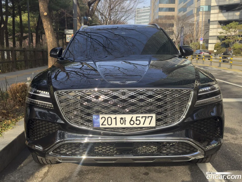 Genesis GV80 2.5T AWD 2025 — фото 1, купить с доставкой в Москву