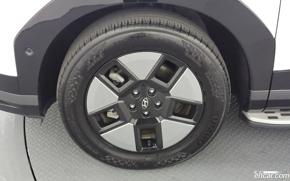 Hyundai SantaFe HEV 1.6 2WD 2023 — миниатюра 5
