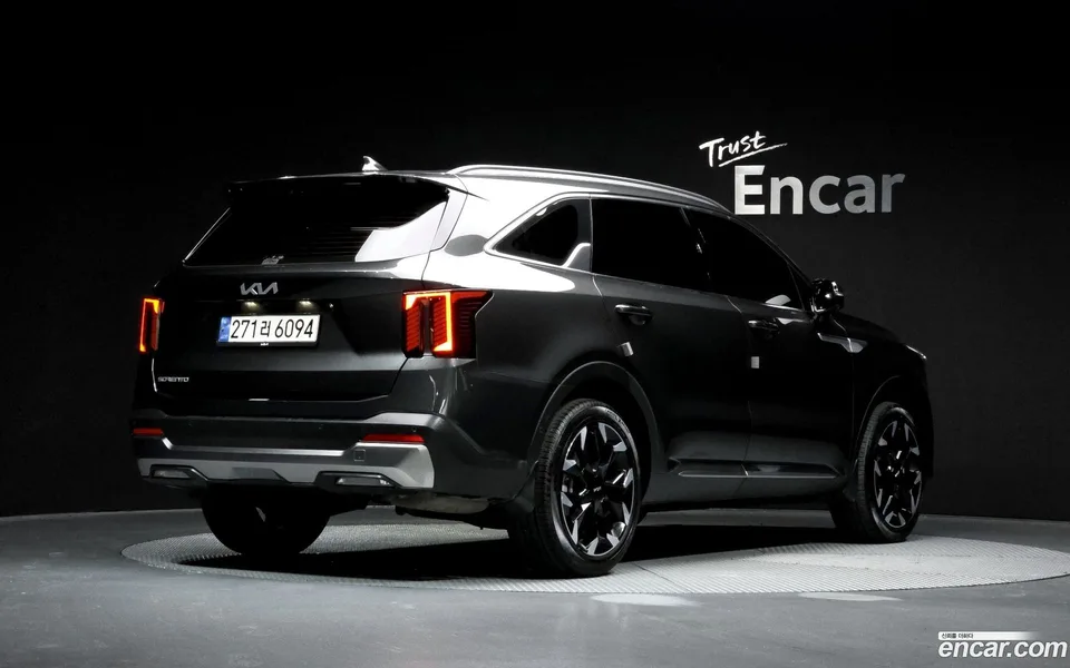 Kia Sorento 2.5T 2WD 2023 — миниатюра 2