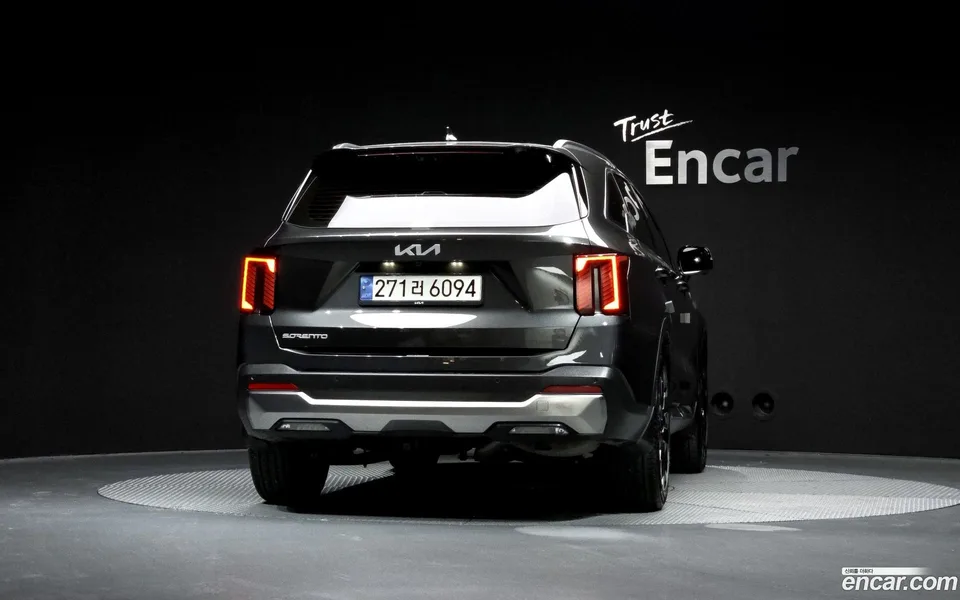 Kia Sorento 2.5T 2WD 2023 — миниатюра 4