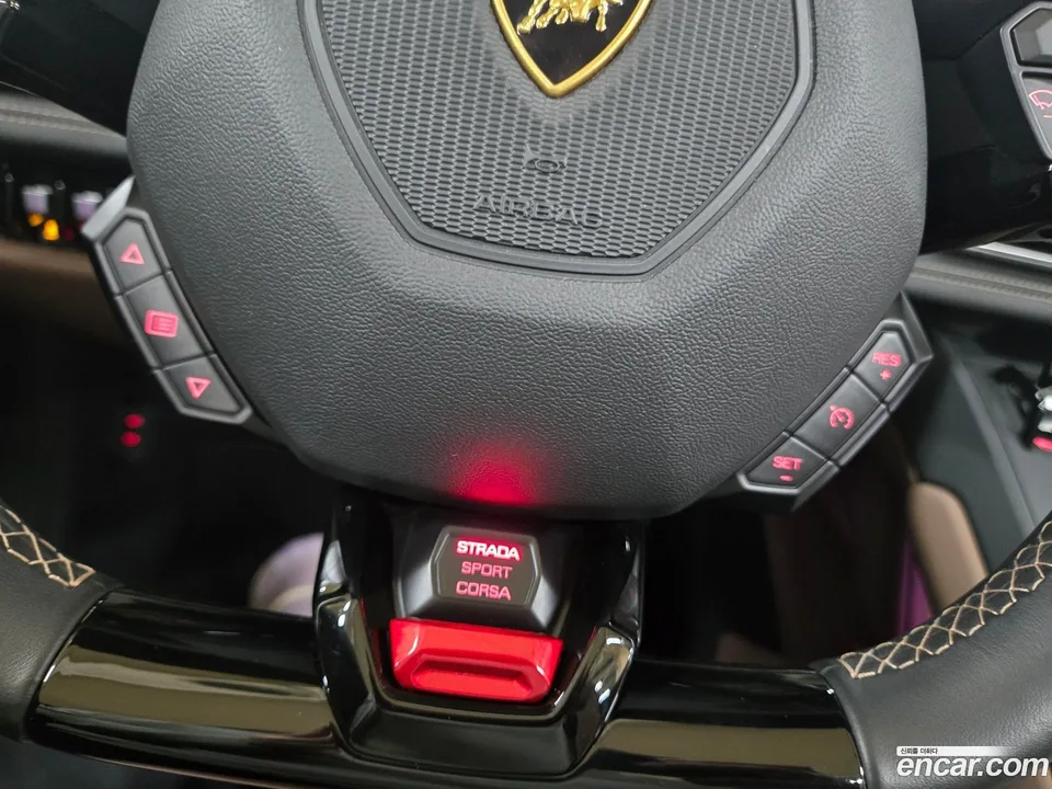Lamborghini Huracan LP610-2 2022 — миниатюра 4