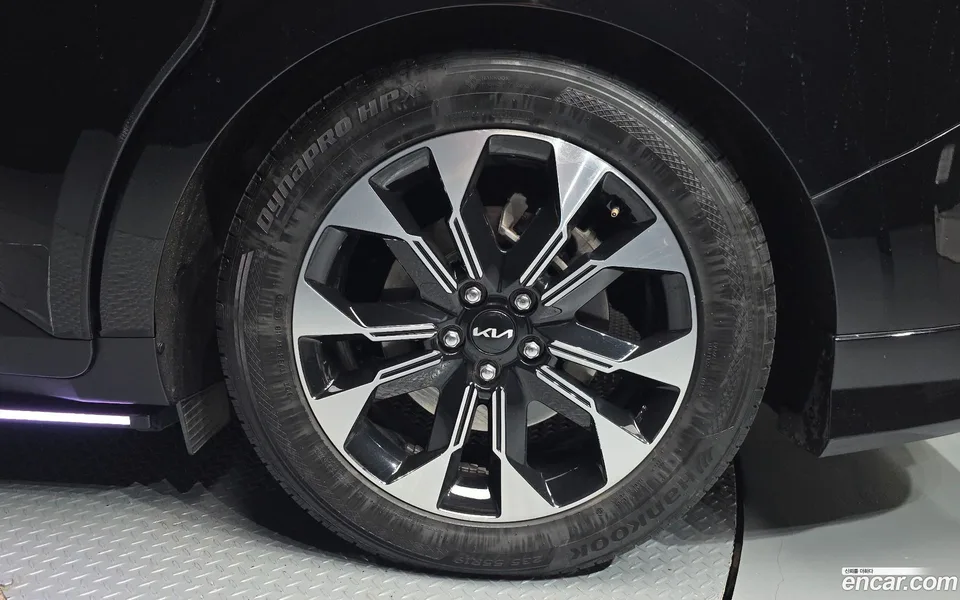 Kia Carnival 9 () 2022 — миниатюра 5