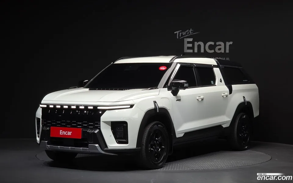 KG Mobility Musso EV AWD 2025 — фото 1, купить с доставкой в Москву