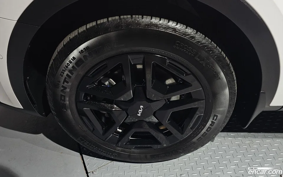 Kia Sorento HEV 1.6 2WD 2023 — миниатюра 5