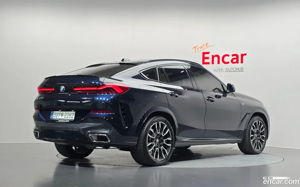 BMW X6 xDrive40i M 2025 — миниатюра 2