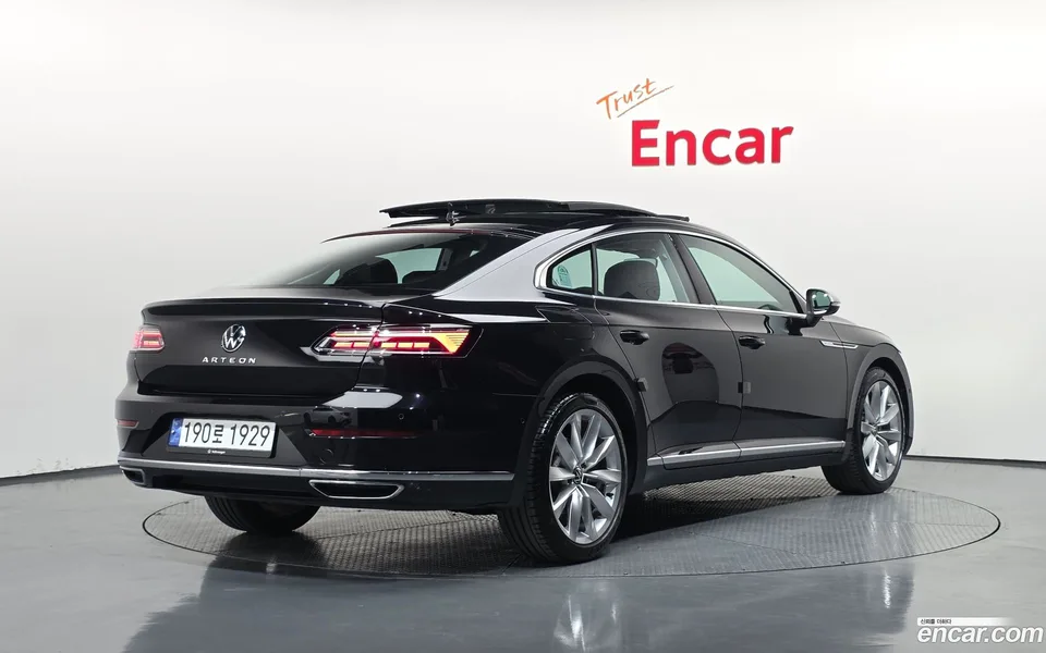 Volkswagen Arteon 2.0 TDI 2023 — миниатюра 2