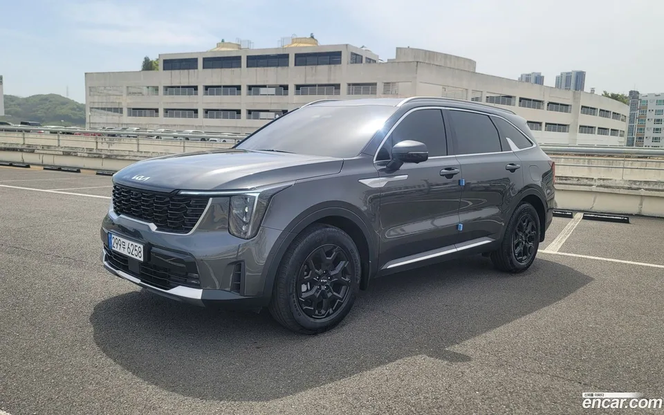 Kia Sorento HEV 1.6 2WD 2025 — фото 1, купить с доставкой в Москву
