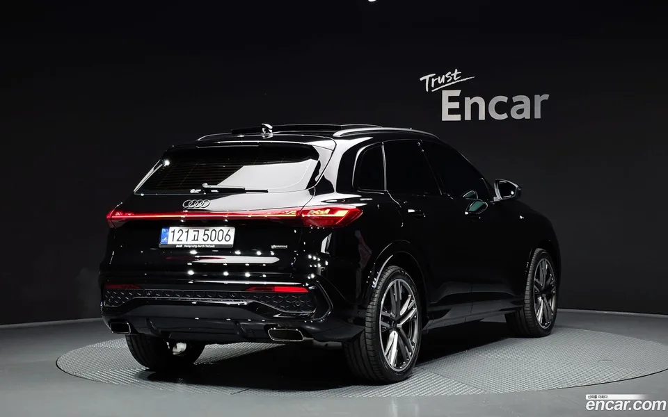 Audi Q5 (80A) 45 TFSI S Line 2025 — миниатюра 2