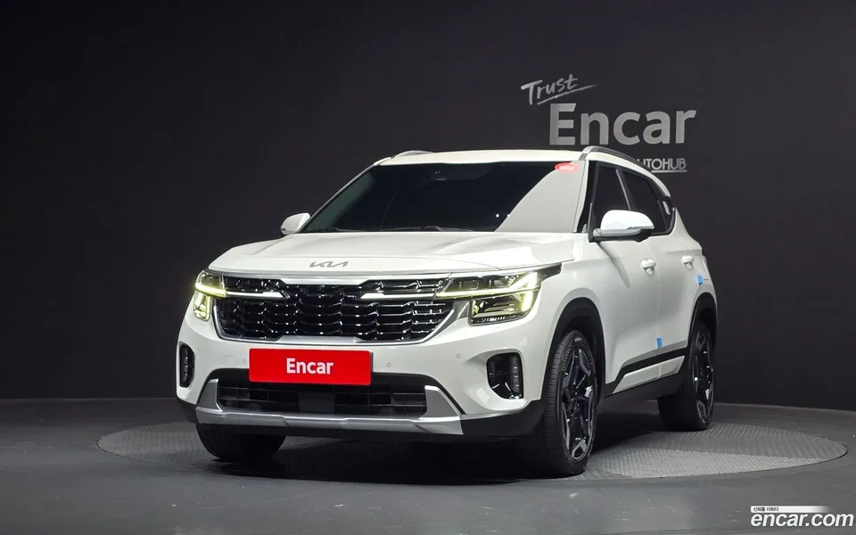 Kia Seltos 1.6 4WD 2022 — миниатюра 3
