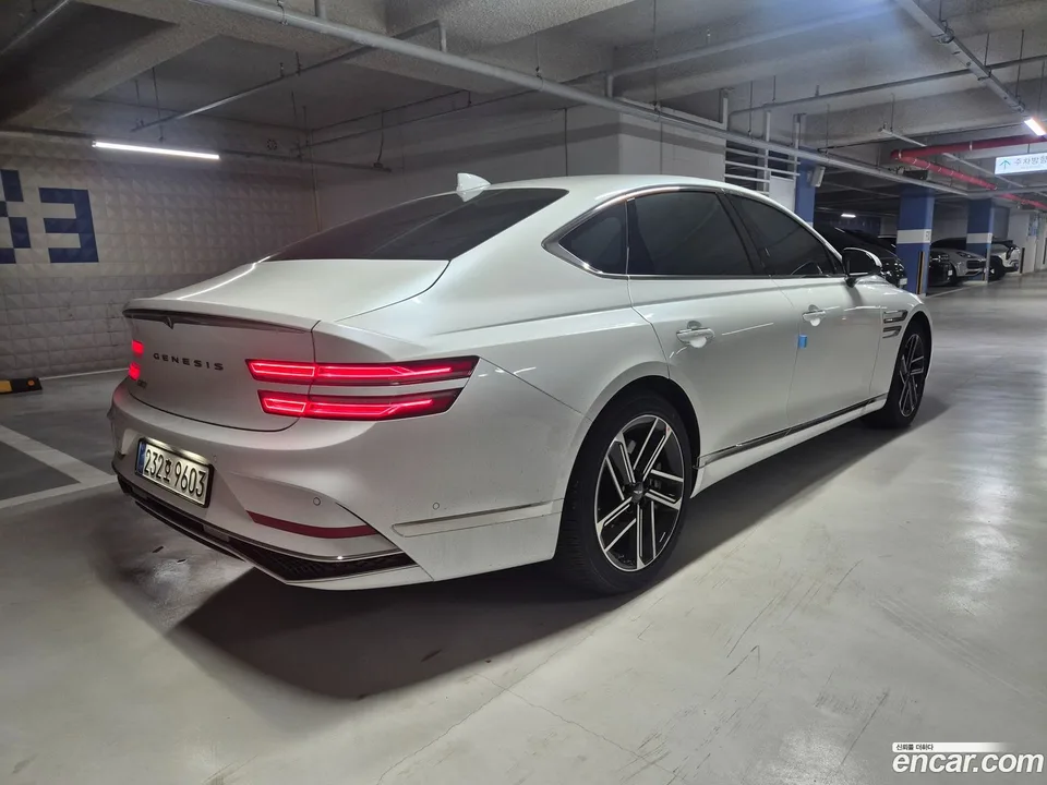 Genesis G80 2.5 2WD 2026 — миниатюра 2