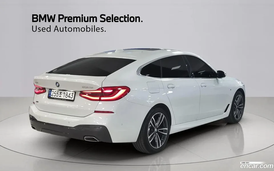 BMW 6 Series GT 620d xDrive M 2023 — миниатюра 2