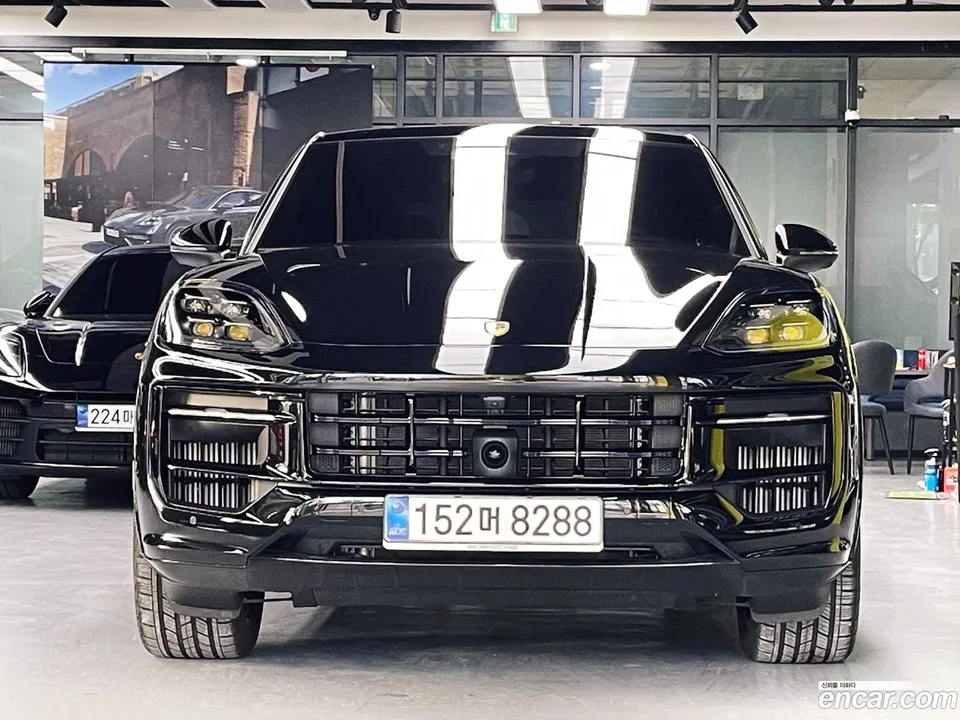 Porsche Cayenne 3.0 2025 — миниатюра 3